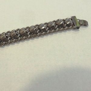 Vintage KARU Silver Tone Heavy Link Bracelet